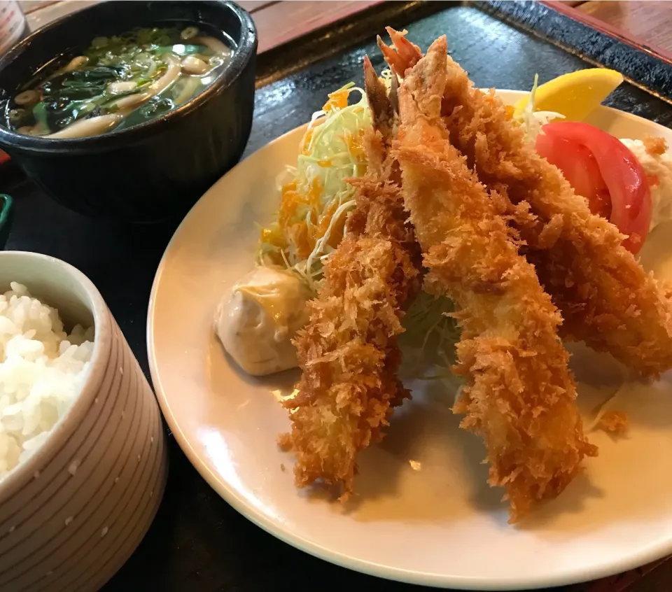 海老フライのランチ🍤|buhizouさん