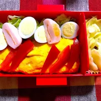 オムレツ弁当🍙|りんご🍎さん