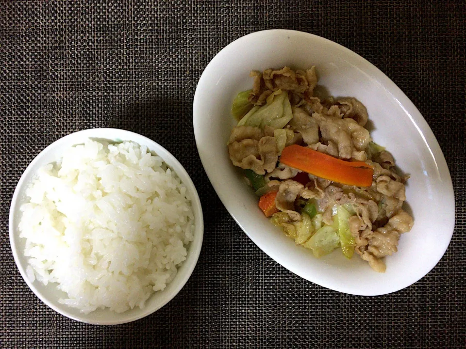 豚肉野菜炒めご飯|ばーさんさん