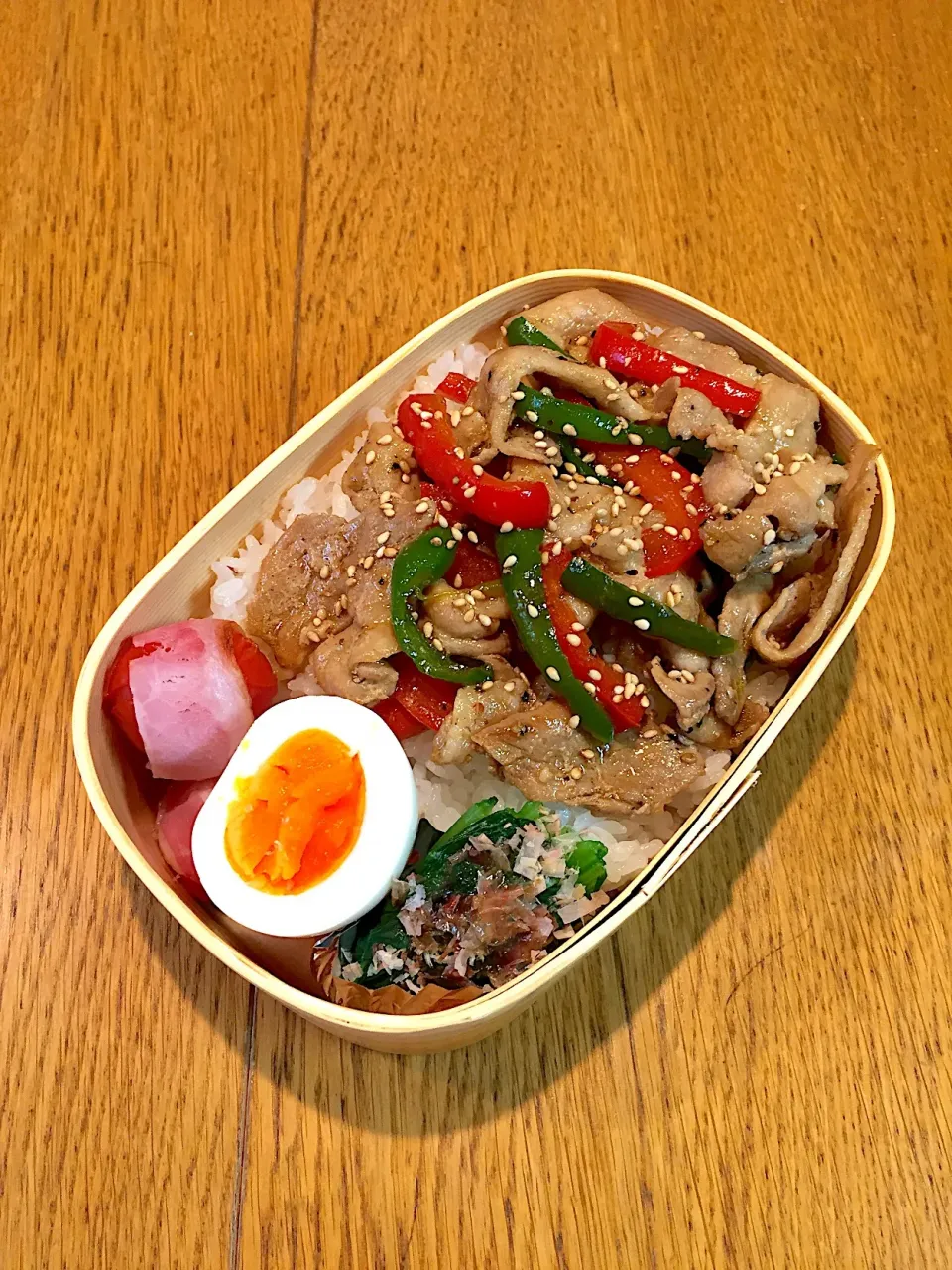 高校生息子のお弁当  豚バラ焼肉丼|まつださんさん