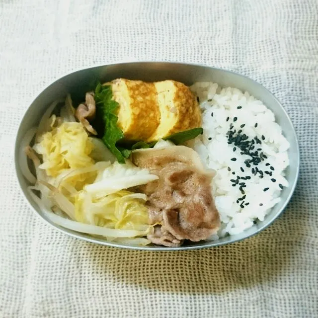 紅しょうが入りだし巻き玉子&肉野菜炒めのお弁当|jun(・x・)さん