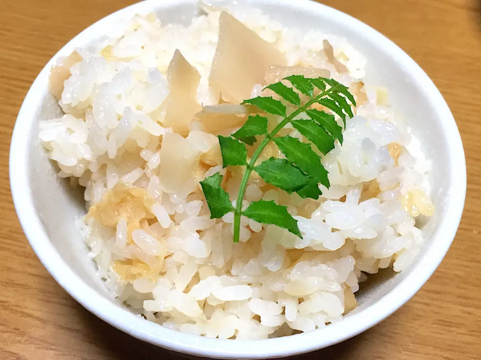 筍ご飯 (木の芽を添えて)😋🤤🍚🥢|yumyum😋さん