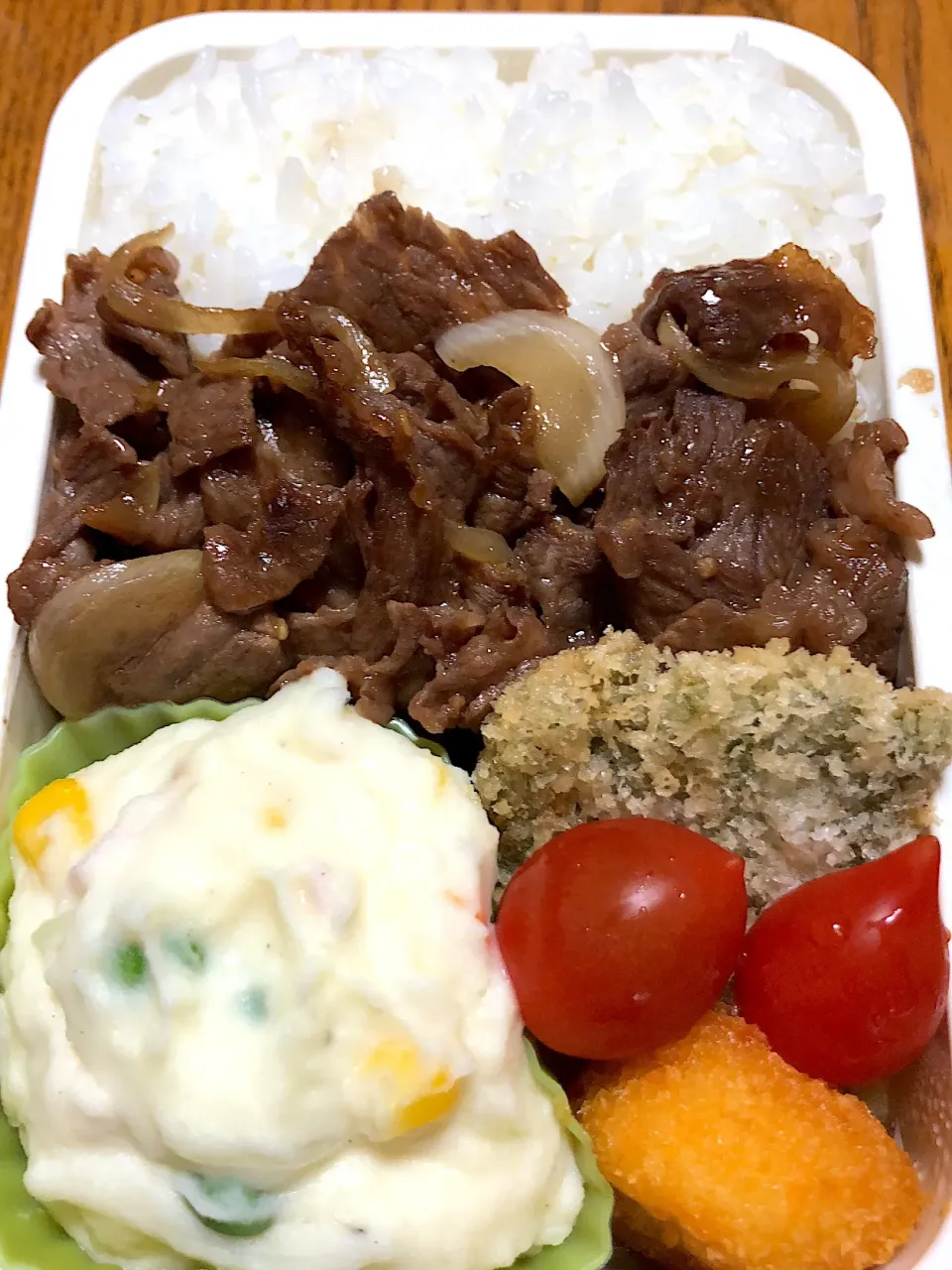 5月9日(水) ポテトサラダ弁当🍱😳|かよっぺさん