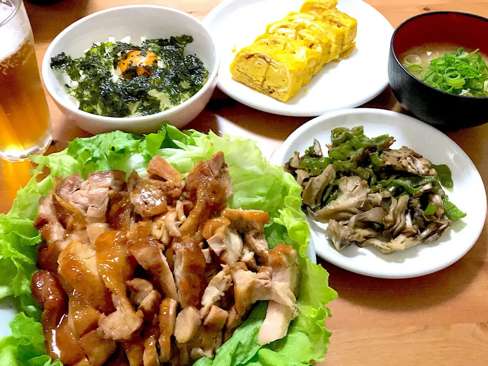 照り焼きチキン🍗野菜沢山お味噌汁🥕舞茸とピーマンの金平🍄甘い玉子焼き🥚山芋短冊🥔|gunlove❤さん