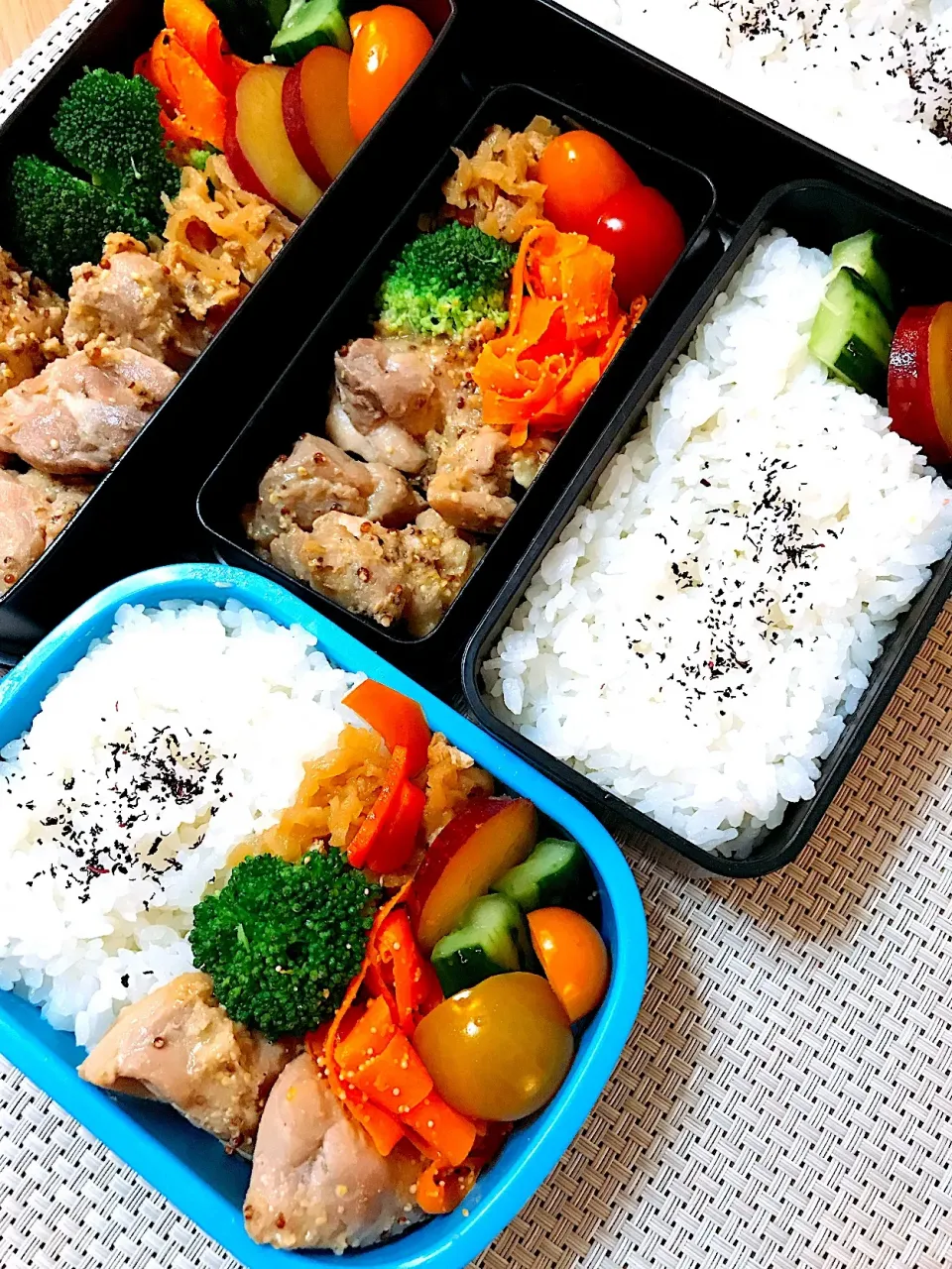 Snapdishの料理写真:チキンハニーマスタード弁当|にいさん