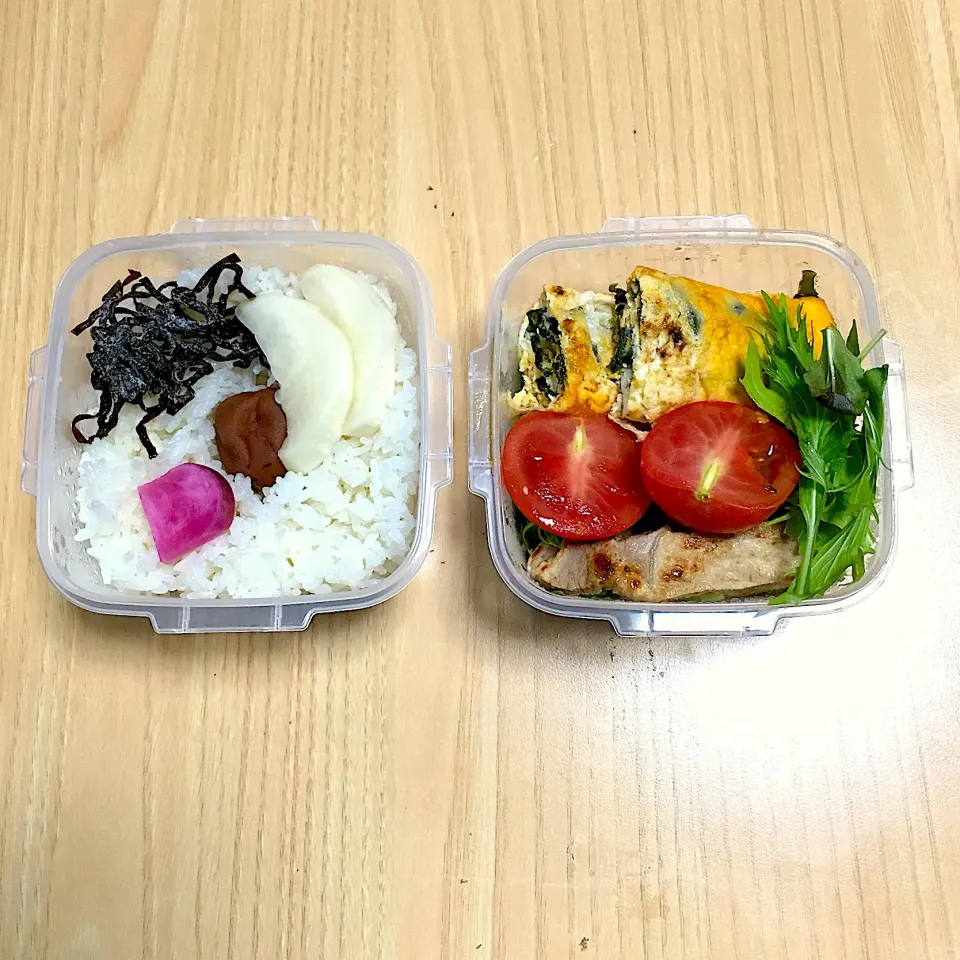 今日のお弁当‼︎ 10 May
 #お弁当  #弁当  #obento  #bento  #実家のお母ちゃん  #トンテキ  #トンテキ弁当|Yoshinobu Nakagawaさん