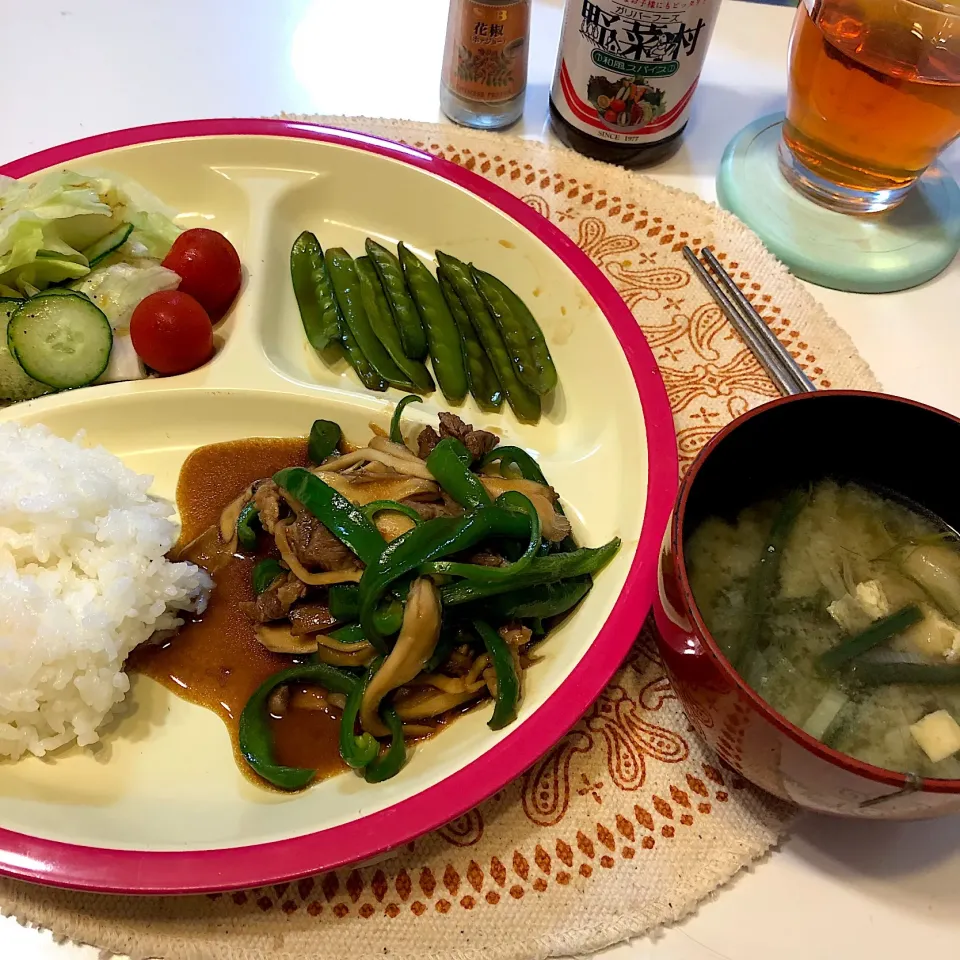 Snapdishの料理写真:牛肉ピーマン舞茸のオイスター炒め♡2018/05/10|ちび太さん