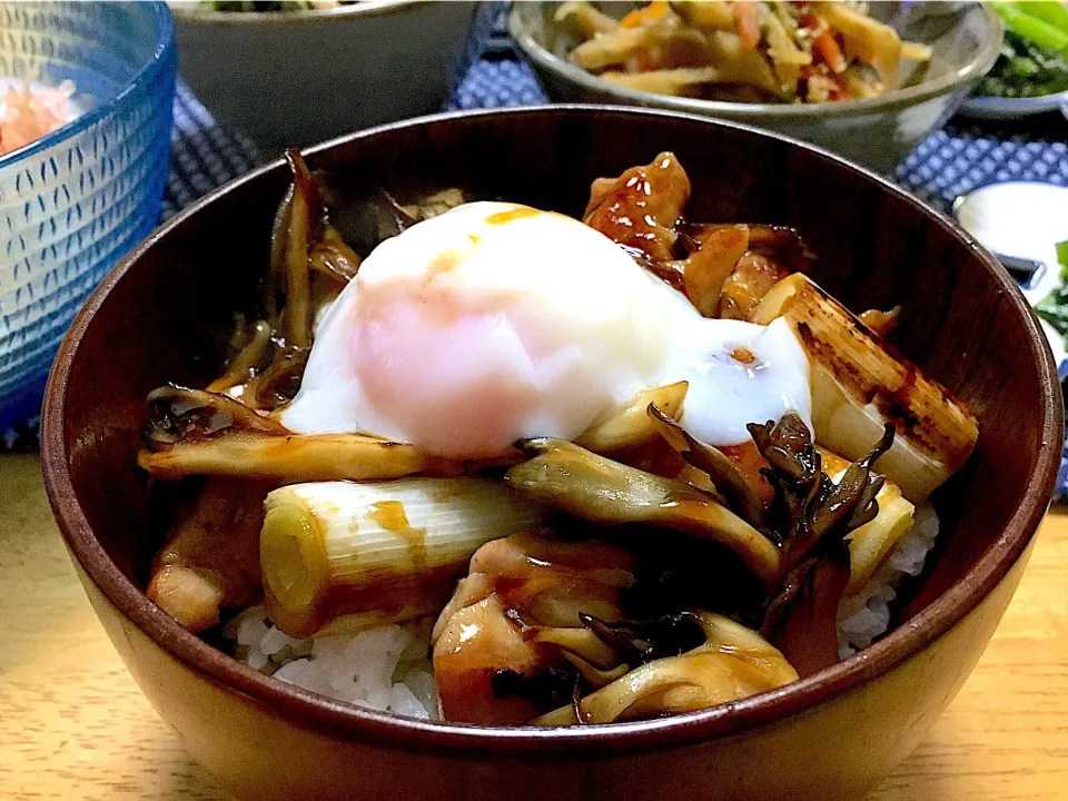 焼き鳥丼  （舞茸を入れて食物繊維プラス）|ゆきえさん