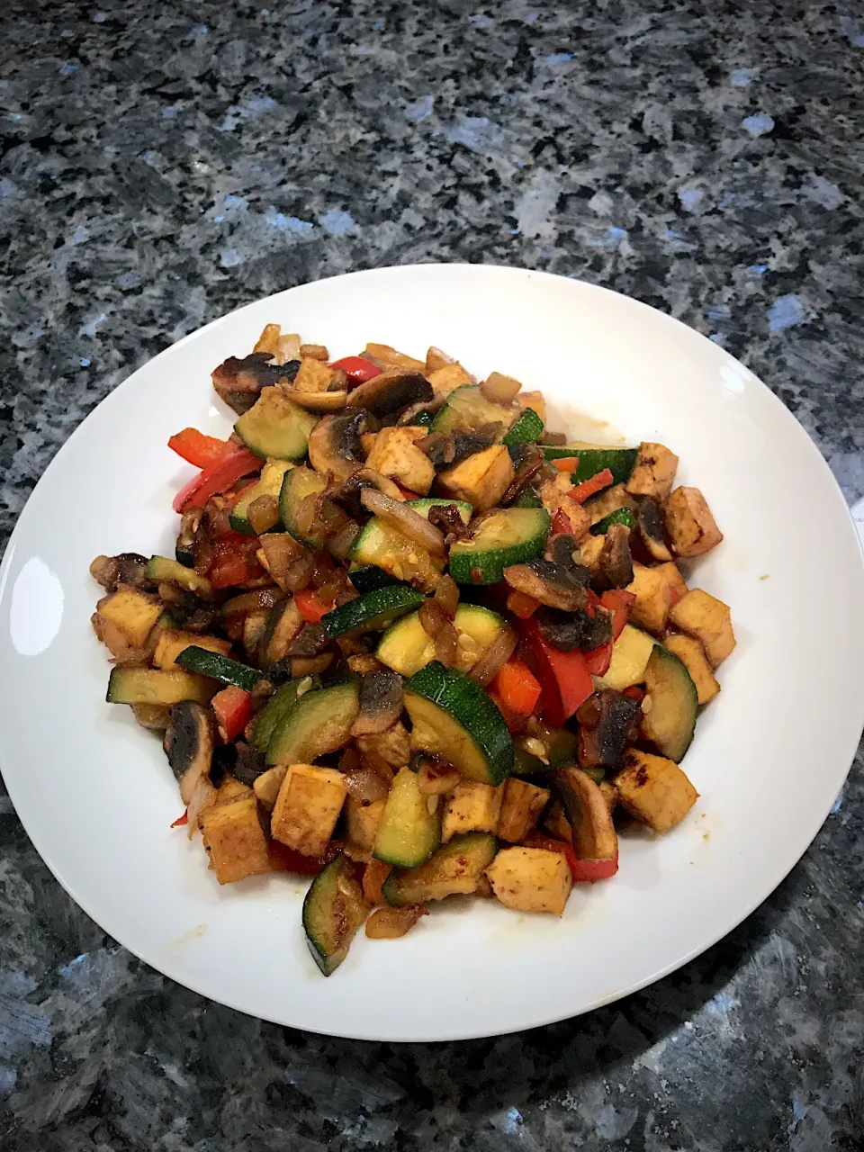 Vegan Ginger Soy Tofu Stir Fry|Sandyさん