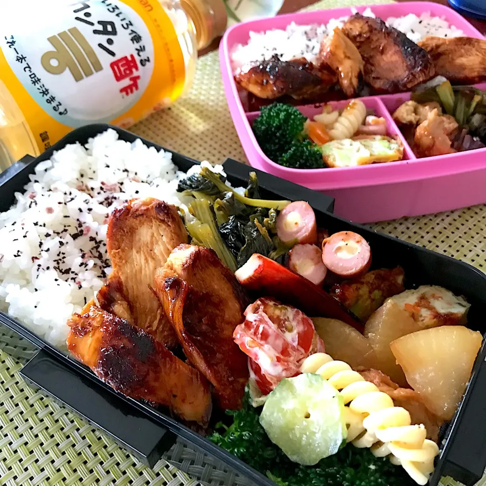 Snapdishの料理写真:今日のお弁当🍱
照り焼きチキン弁当🐓

今日は金曜日
寒暖差が大きい1日になりそう
脱ぎ着しやすい
服装で
週末金曜日、
頑張って
いってらっしゃい👋😊|mokoさん