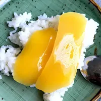 Snapdishの料理写真:Mango coconut sticky rice|Tiffany Hoangさん