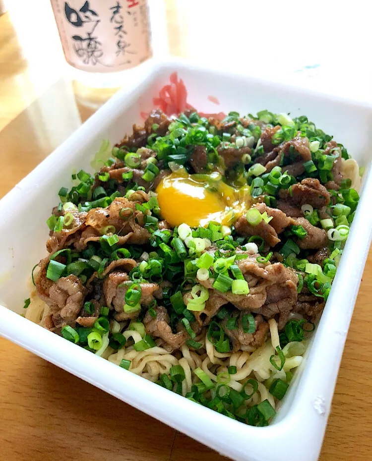 ねぎ玉肉ペヤング ペヤングちょい足しアレンジグルメ|ガク魁‼︎男飯さん