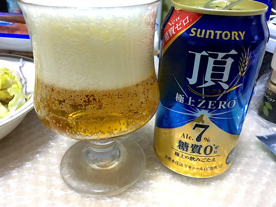 頂 極上ゼロ サントリー 第3のビール🍺
 #第3のビール  #サントリー #頂 #極上ゼロ|sakumaさん