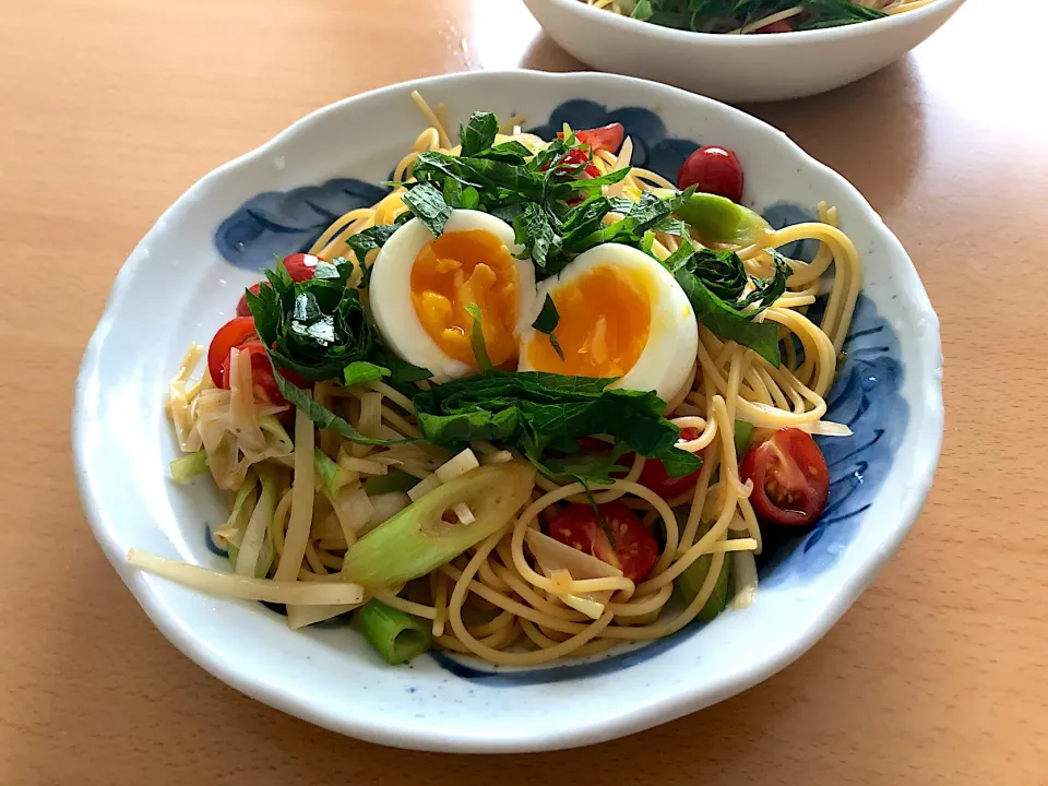 お昼ご飯➖パスタ半熟卵乗せて|ちえちゃんさん