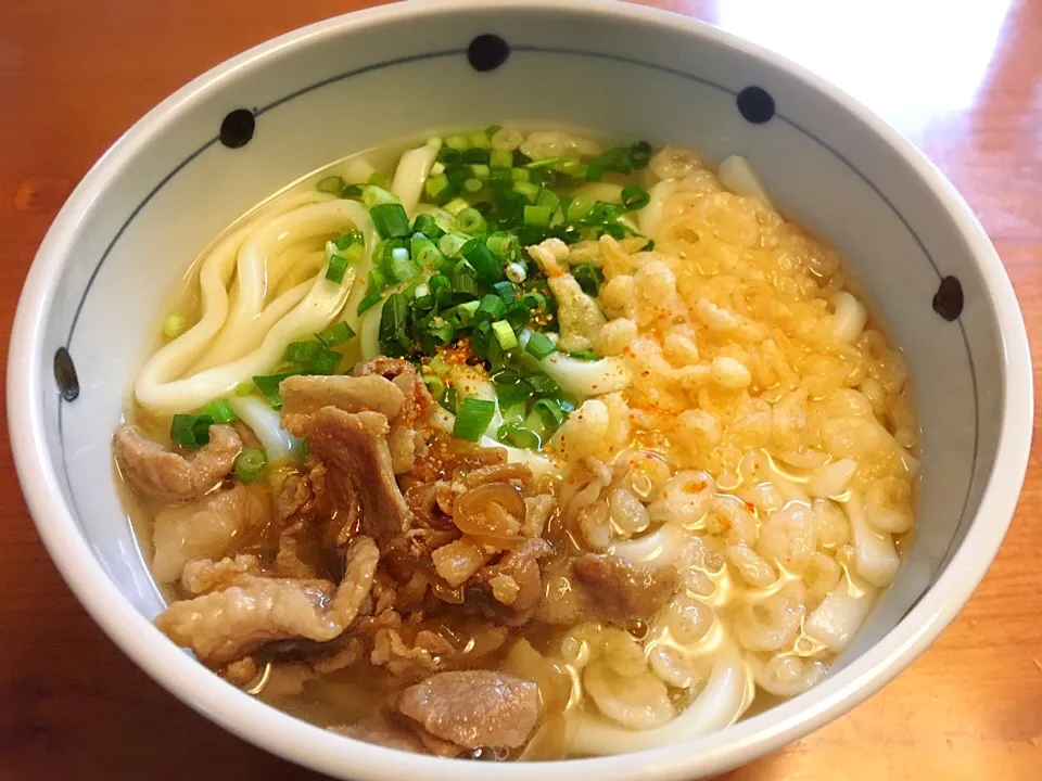 18/05/13 ランチは肉うどん|ikukoさん