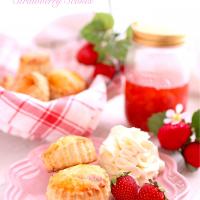 苺酵母スコーン🍓