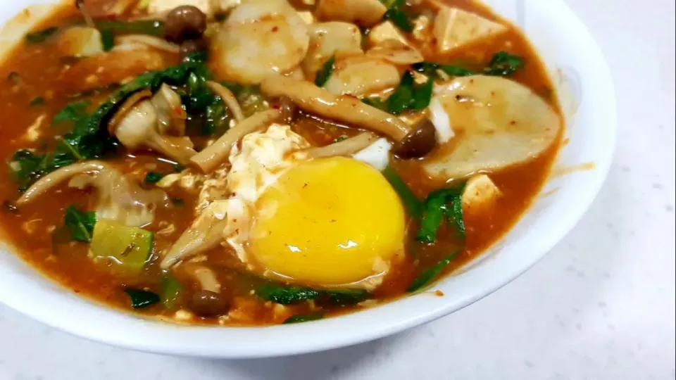 spicy scallop and tofu stew|steven z.y.さん