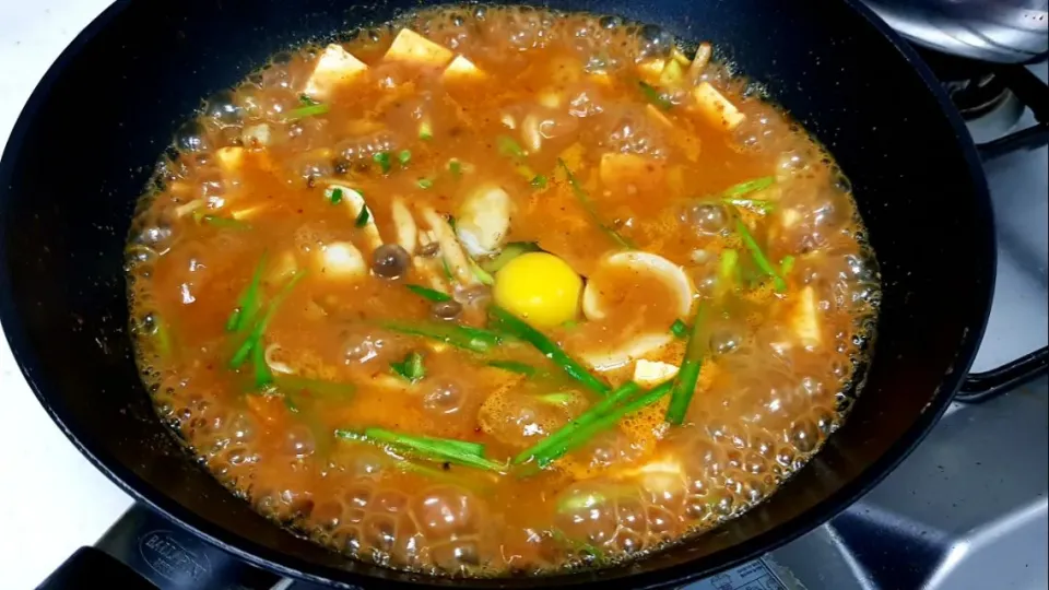 spicy scallop and tofu stew|steven z.y.さん