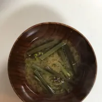 蕨の味噌汁