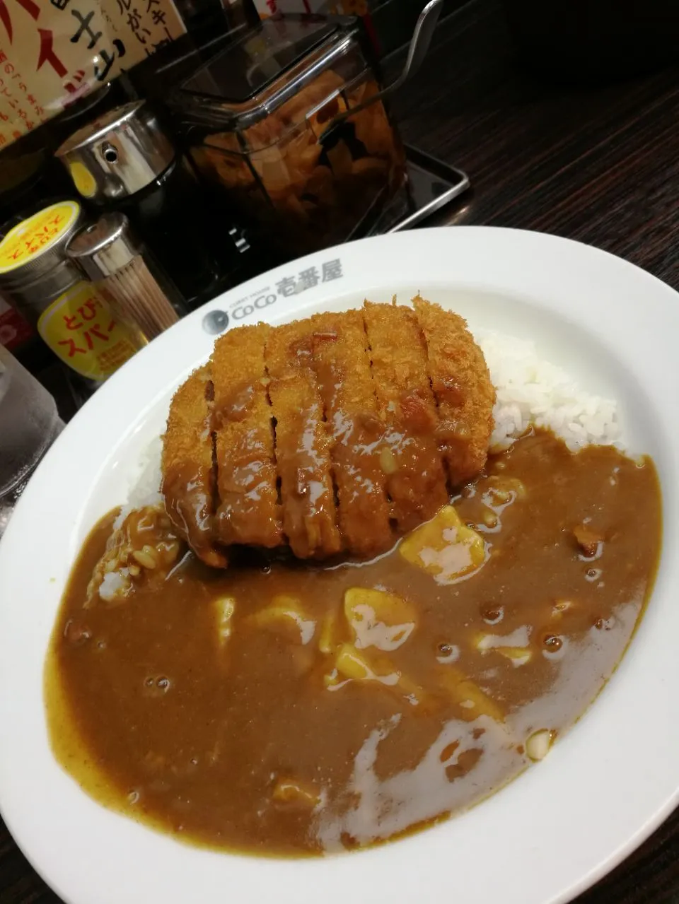 ロースカツカレーにチーズ|osakana555さん