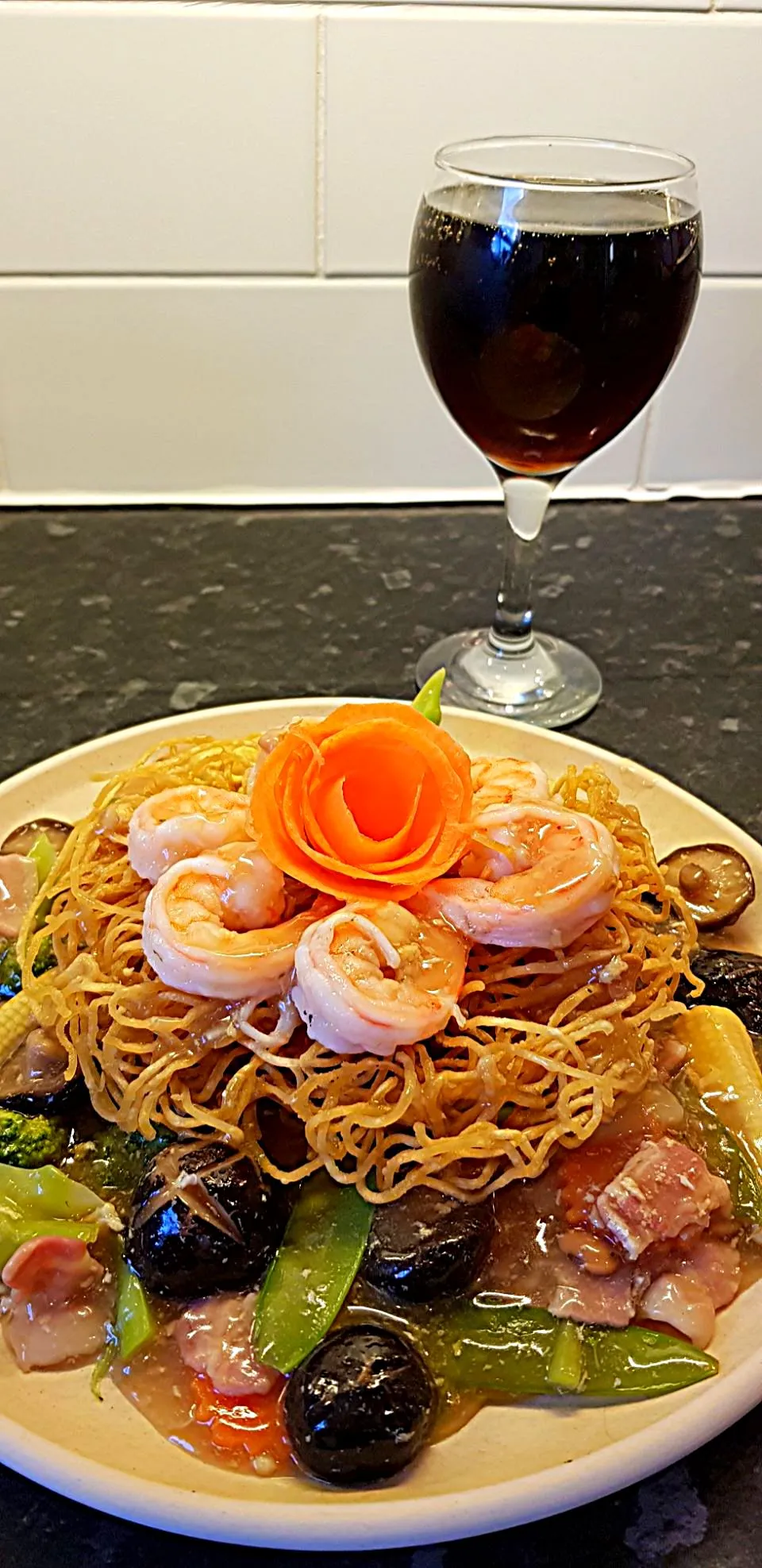 lard nah koong(prawn) with crispy fried noodle|natteさん