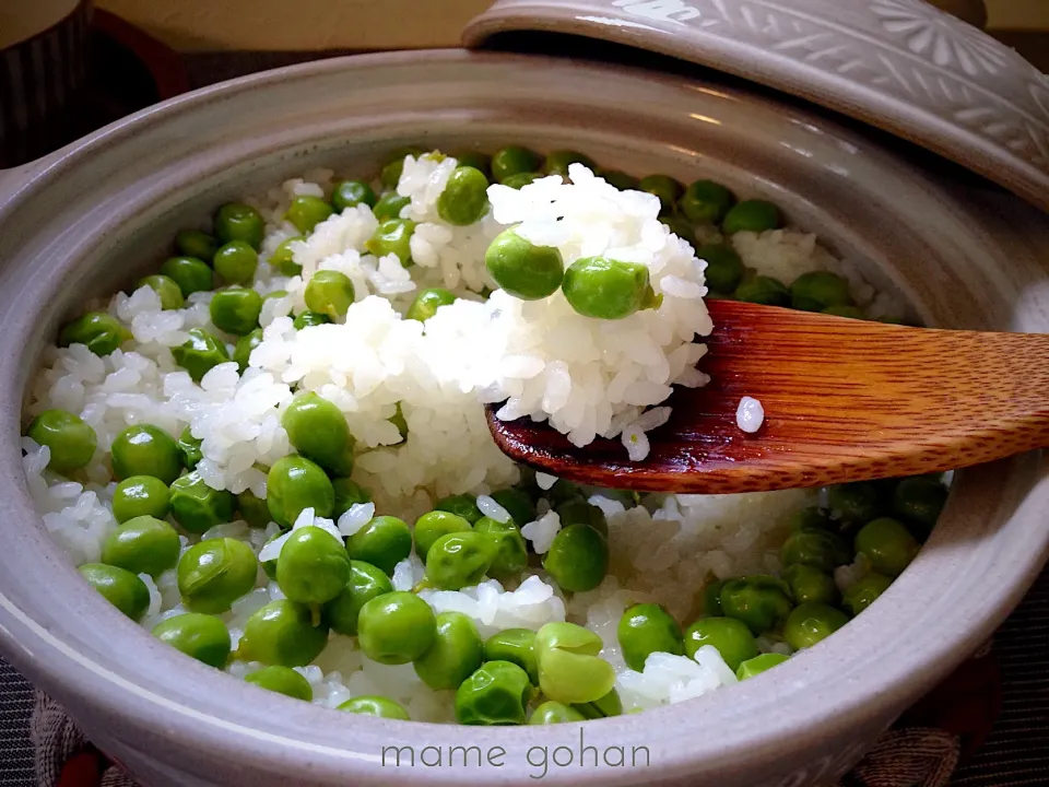 土鍋で豆ごはん|なだちいさん