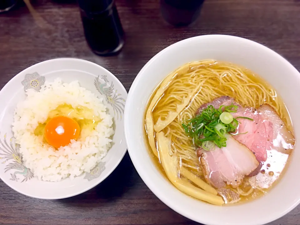 Snapdishの料理写真:塩ラーメン＋お昼のごはん
@ラーメンかしわぎ|morimi32さん