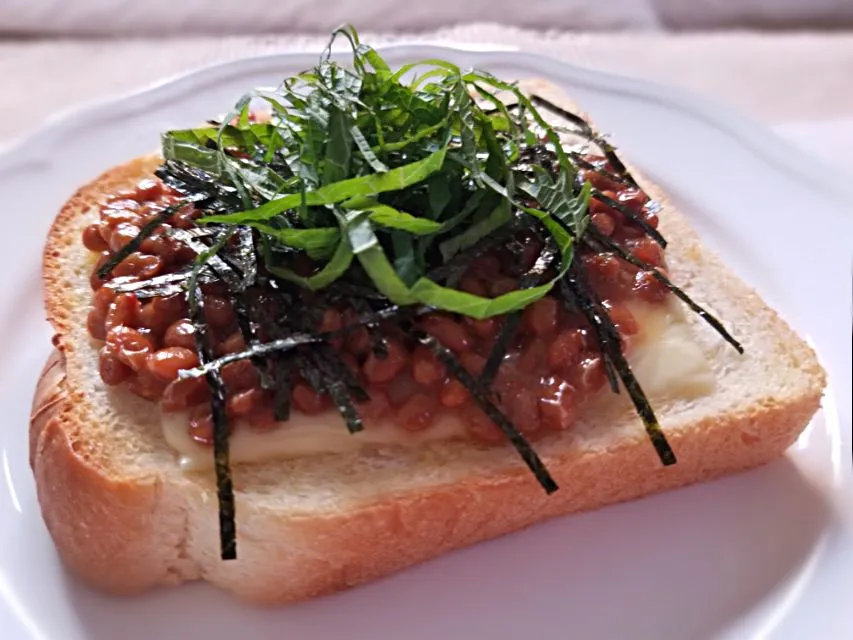 和風納豆トースト|しあるさん