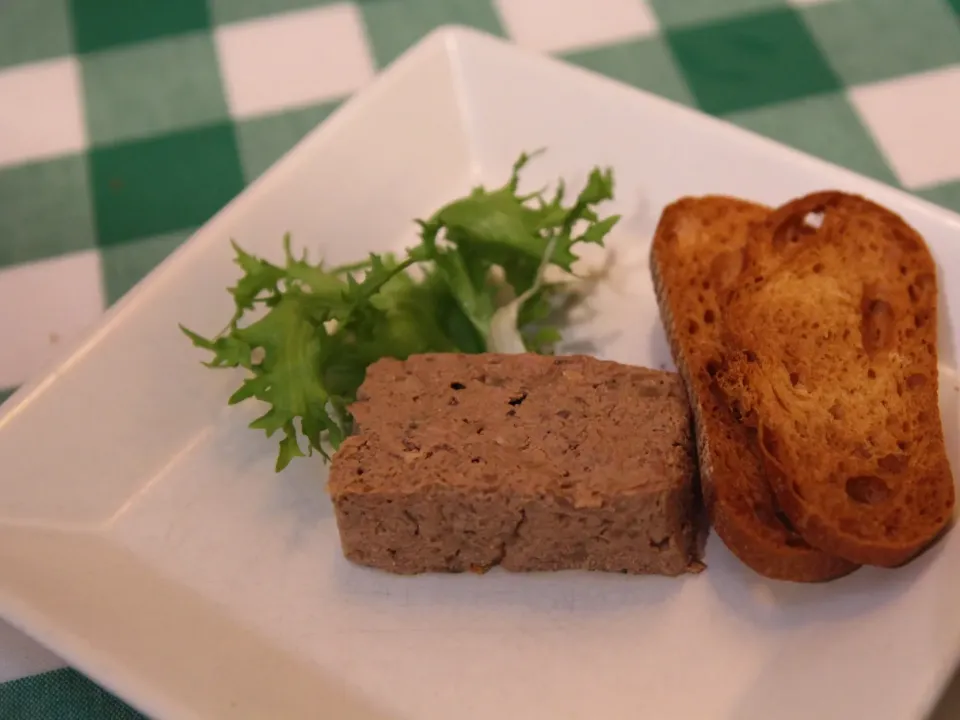 "Shino's Kitchen志野のお料理教室"
中川シェフ特別レッスン②
レバーのパテ|志野さん