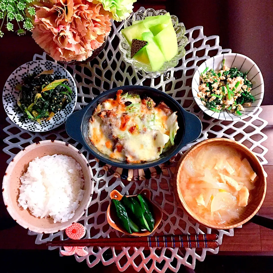 ⚘サバ缶の味噌チーズ焼き
⚘セロリの佃煮
⚘ほうれん草の白和え
⚘玉ねぎと薄揚げの味噌汁|はらしおりさん