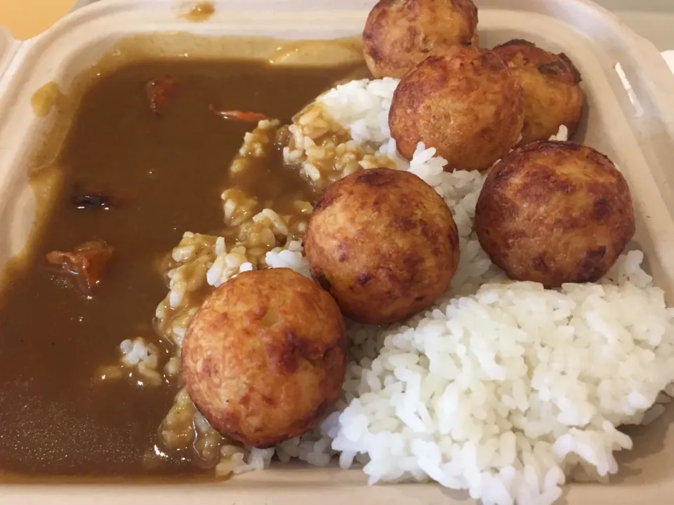 タコヤキカレー🍛|yamaさん