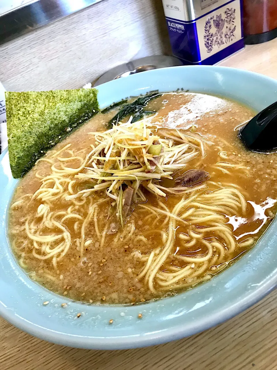 ✨漢のネギ味噌ラーメン🍜✨|中さんさん