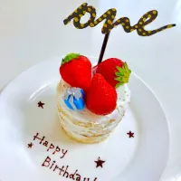 Snapdishの料理写真:#1歳誕生日 ケーキ|みーさん