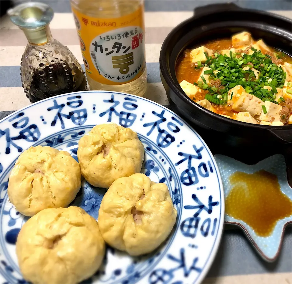 焼売や餃子の余りタネ肉まん🐷
カンタン酢と醤油のタレがめっちゃ美味しい♪
#カンタン酢|ゆいちゃんママさん