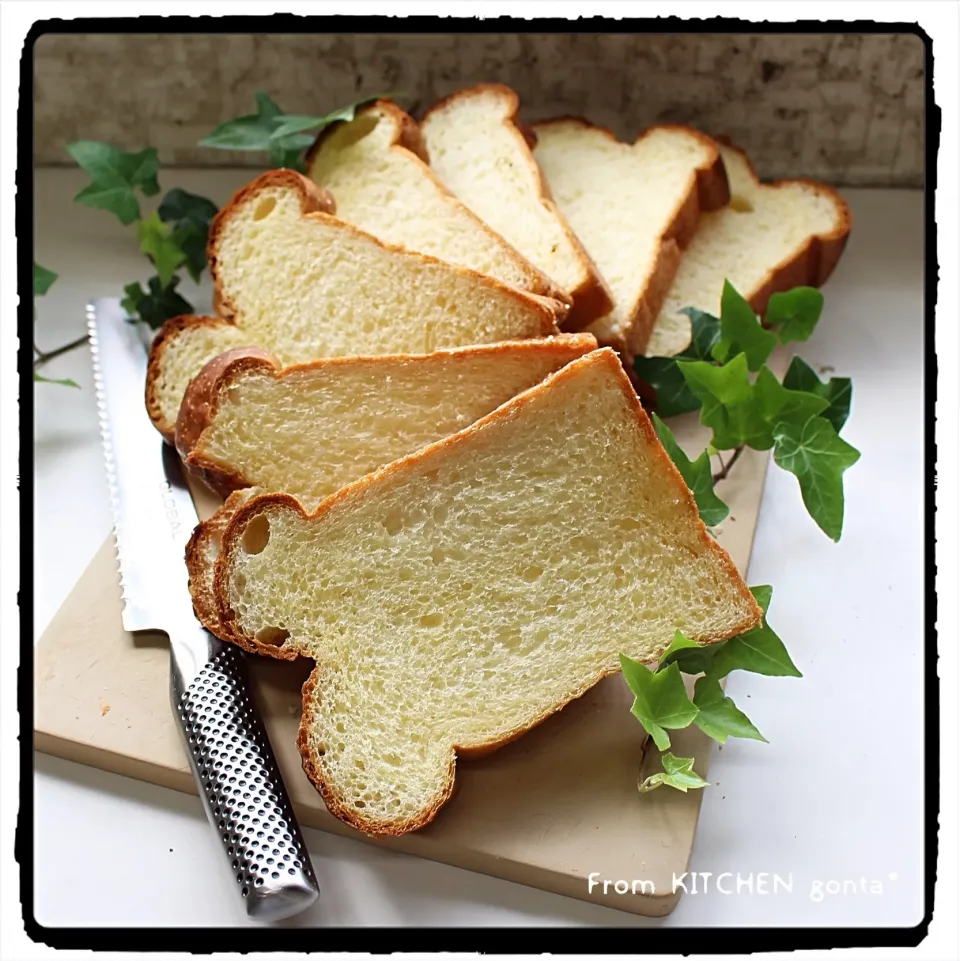 Snapdishの料理写真:ホテルブレッド🍞カットversion♪(*´꒳`*)|gonta*さん