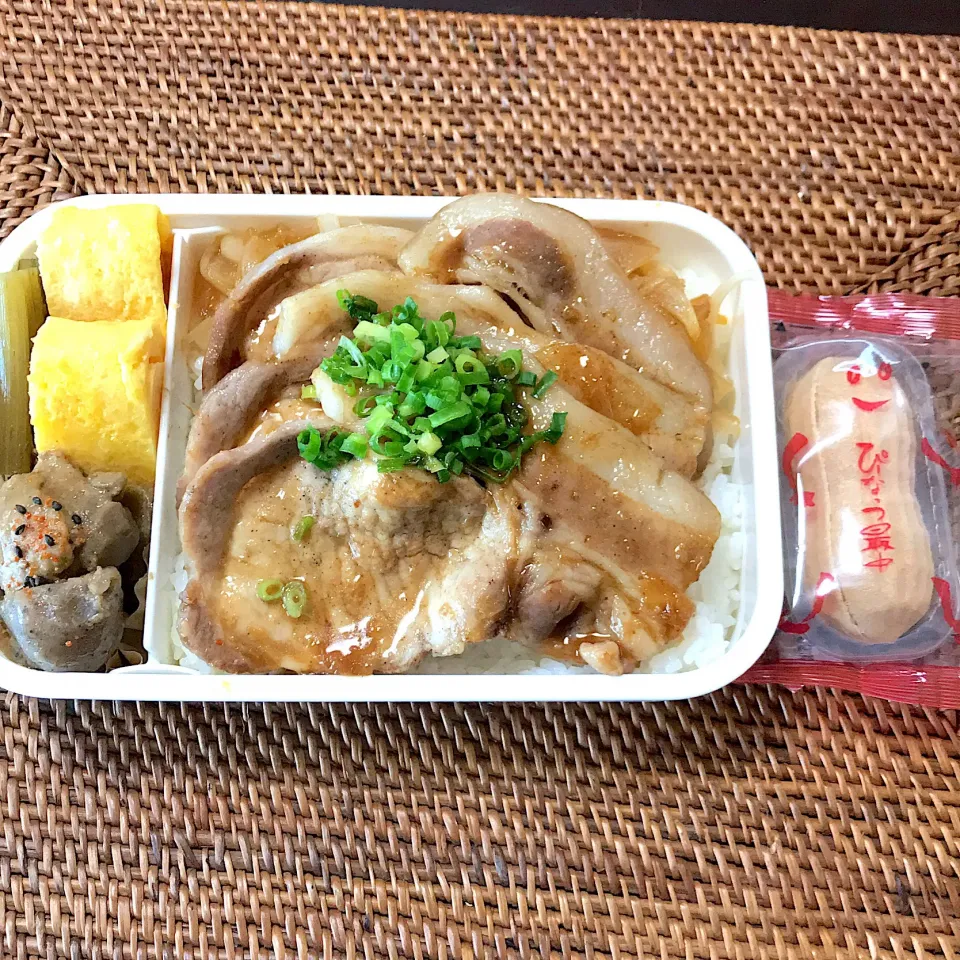 おじさん弁当🍱  

☆ May.18.2018 ☆|ニャン太郎さん