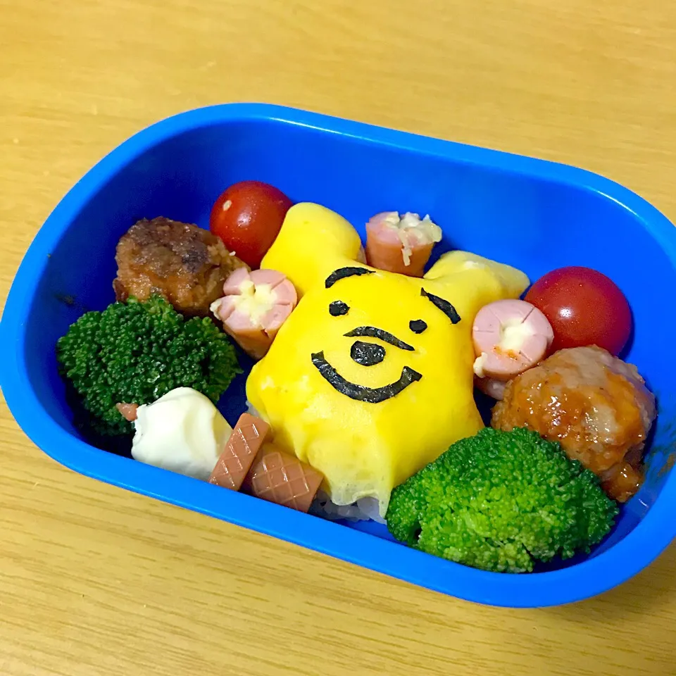 Snapdishの料理写真:プーさんキャラ弁|ベッティーさん