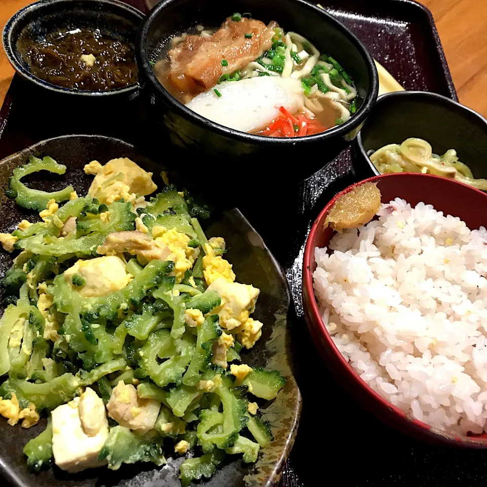 竹富島定食@竹富島(銀座)|塩豚骨さん