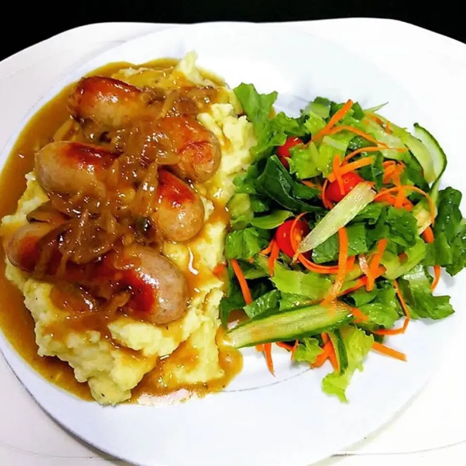 Bangers and mash|Lohan Brownさん