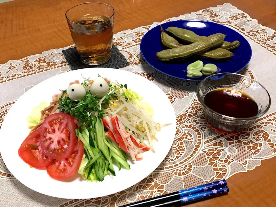 Snapdishの料理写真:ひよこ乗せ冷やし中華🐣  #冷やし中華 #キャラご飯 #そら豆|makoさん