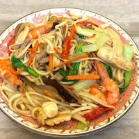 Fried noodles with seafood|Angelさん