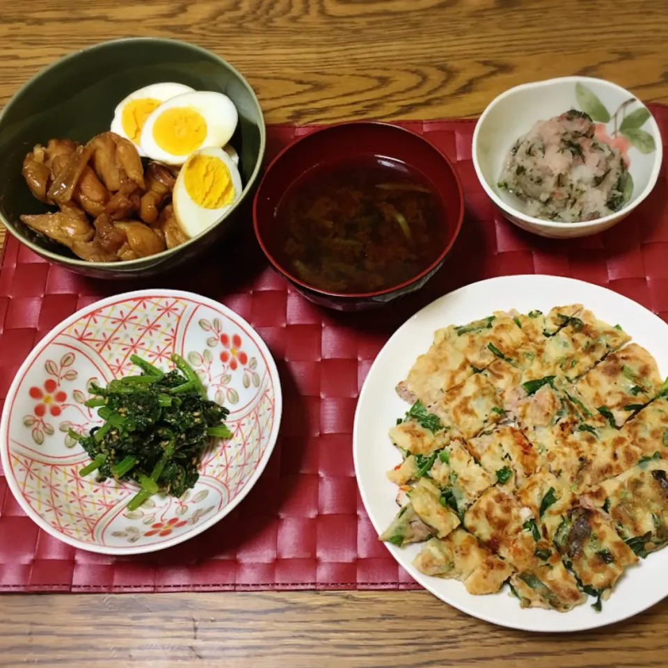 煎り鶏と玉子・なめこと青梗菜のお味噌汁・浦里・チヂミ・春菊の胡麻和え|美也子さん