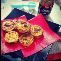 Snapdishの料理写真:Pasteis de Nata (Portuguese tarts)|Lohan Brownさん