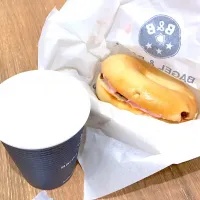 Bagel Banana Milk with Strawberry cream|Ayakoさん