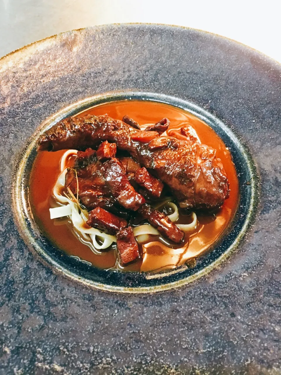 コック オヴァン 鶏モモ肉の赤ワイン煮|今は北欧の料理人さん