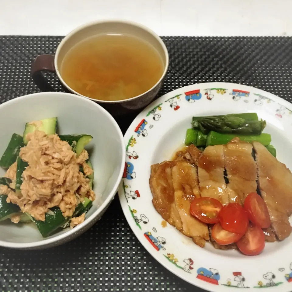 Snapdishの料理写真:野菜スープ・豚のトマト照り焼き・たたききゅうりのツナ和え|美也子さん