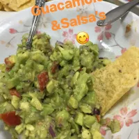 Snapdishの料理写真:Avocado guacamole’s and fresh salsas|Aymee Bestさん