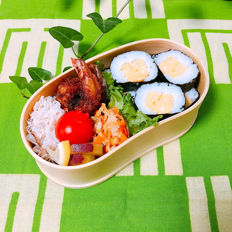 Snapdishの料理写真:2018.5.21 today's obento たまご海苔巻き弁当|YummyKさん