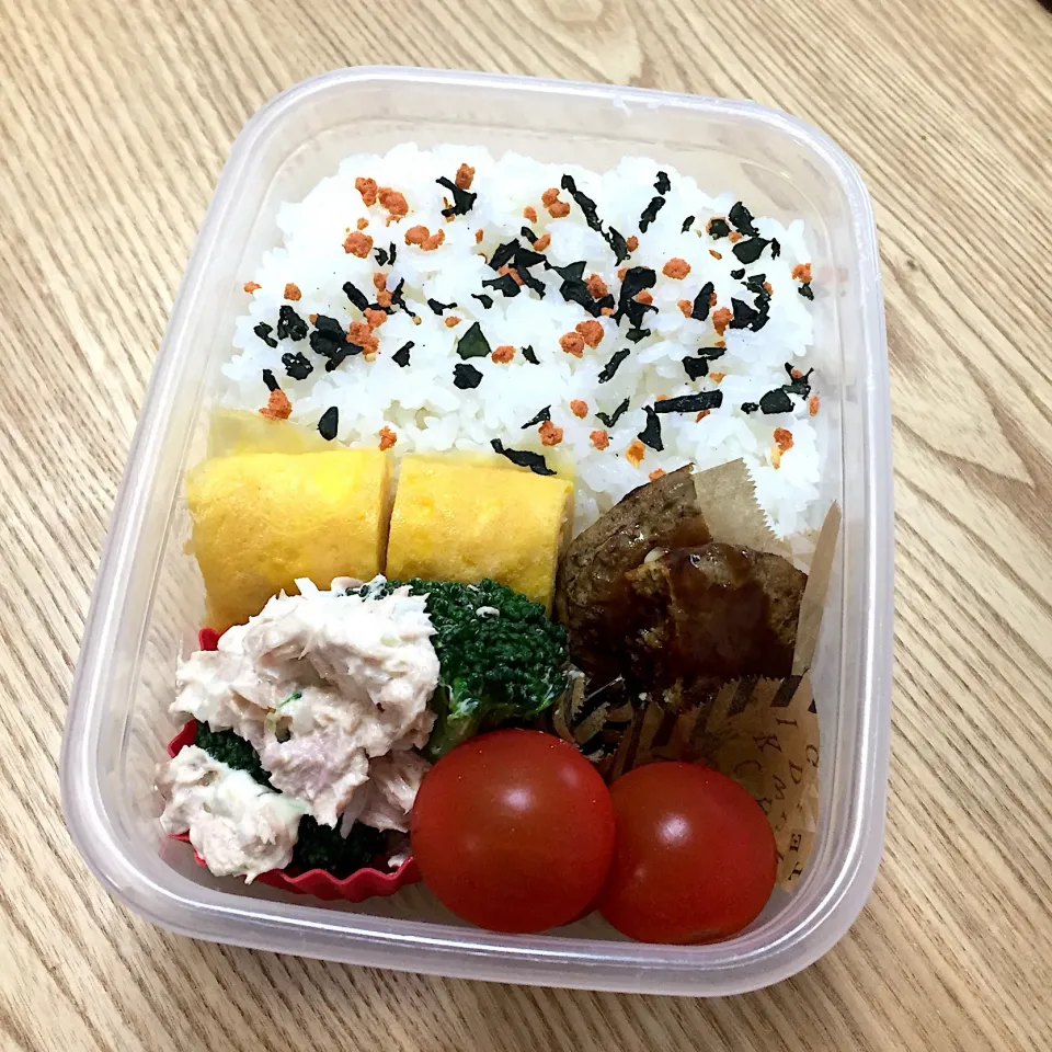 月曜日の旦那さんのお弁当☺︎ #お弁当記録   #ハンバーグ|むさけんさん