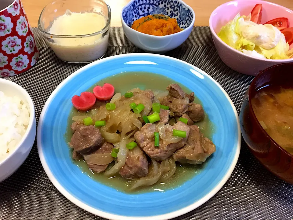 Snapdishの料理写真:豚肉と玉ねぎの甘辛炒め|krchopさん